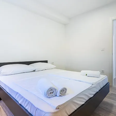 Blue Pearl Apartman Cres