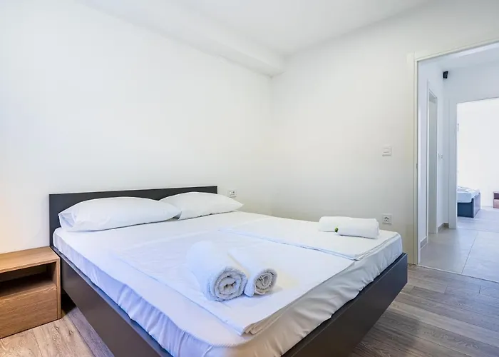 Blue Pearl Appartement Cres